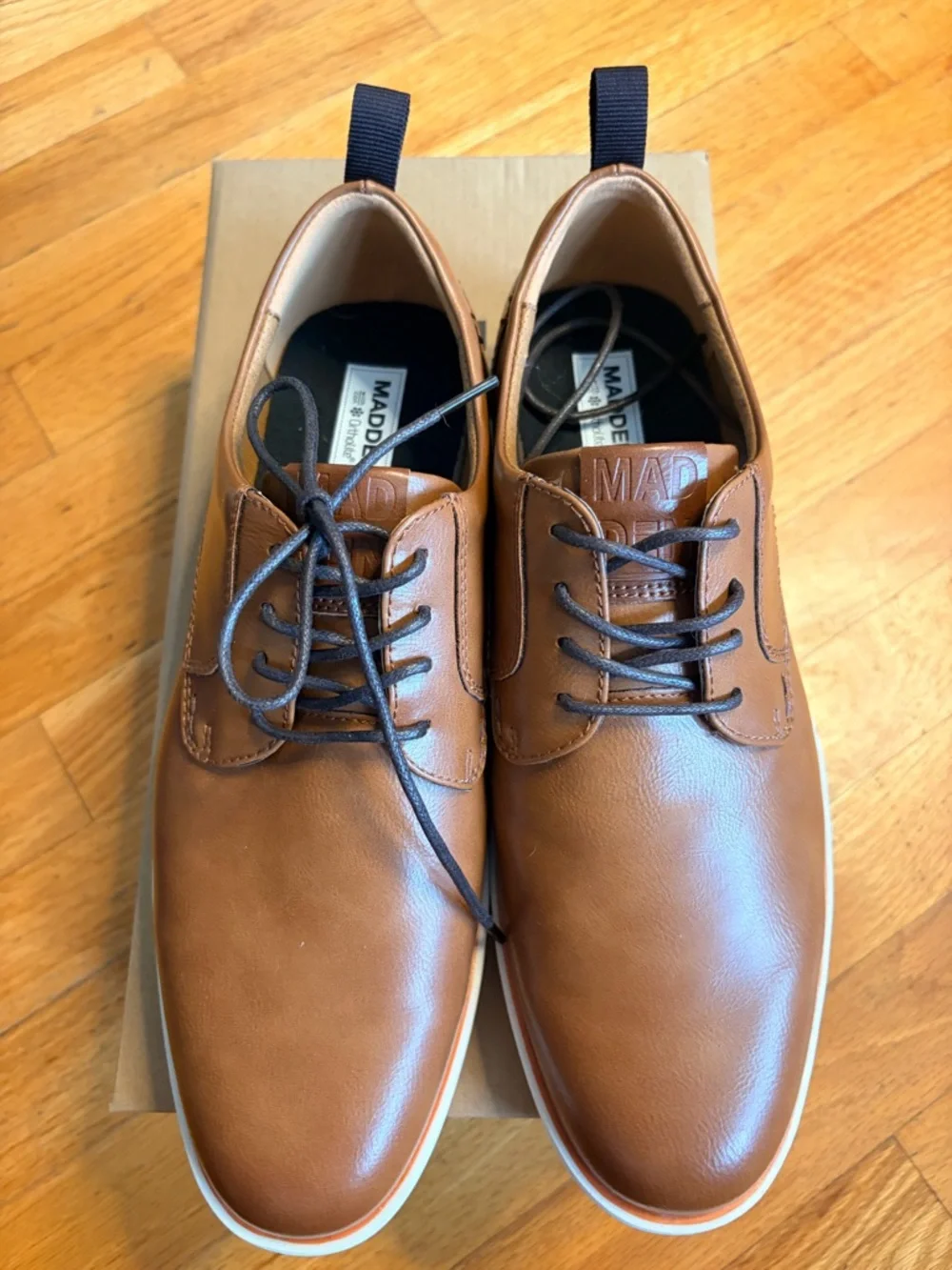 Steve Madden Tan Brown Leather Derby Shoes